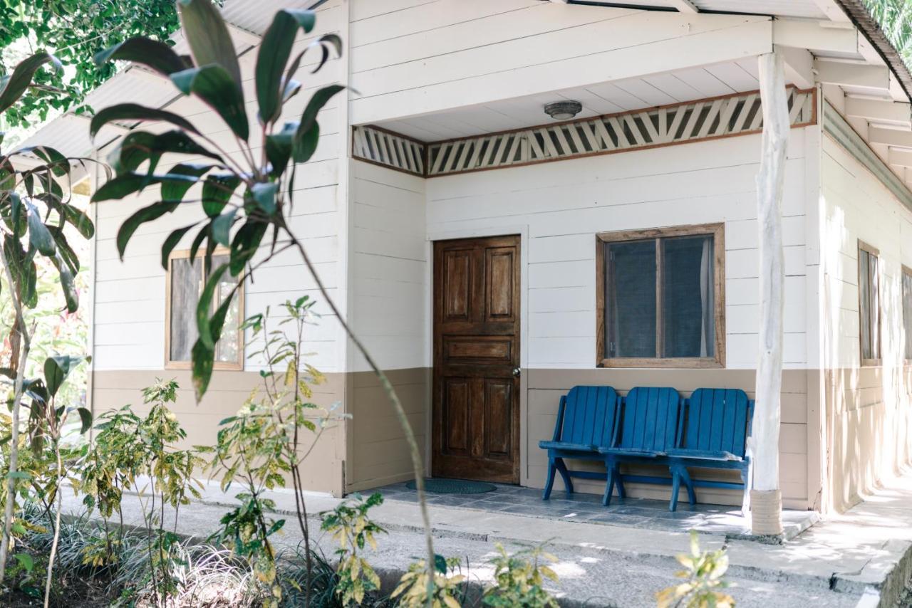 Star Mountain Jungle Lodge & Horse Ranch มัลปัยส์ ภายนอก รูปภาพ